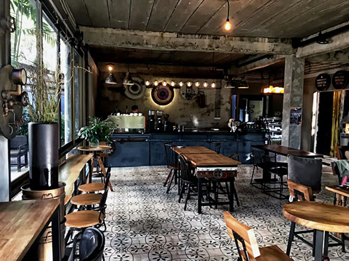 FACT CAFE Coffee Shop in Chiang Mai