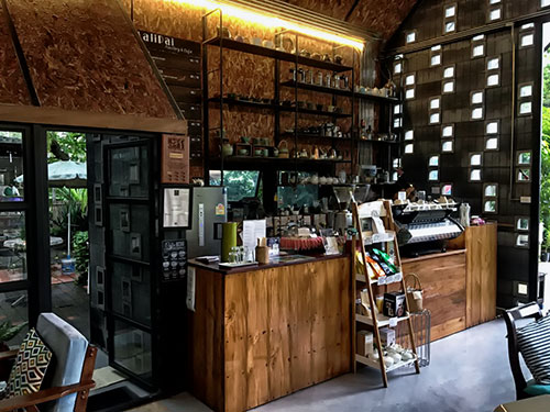 Кофейня MaliPai Roastery and Cafe в Чиангмае